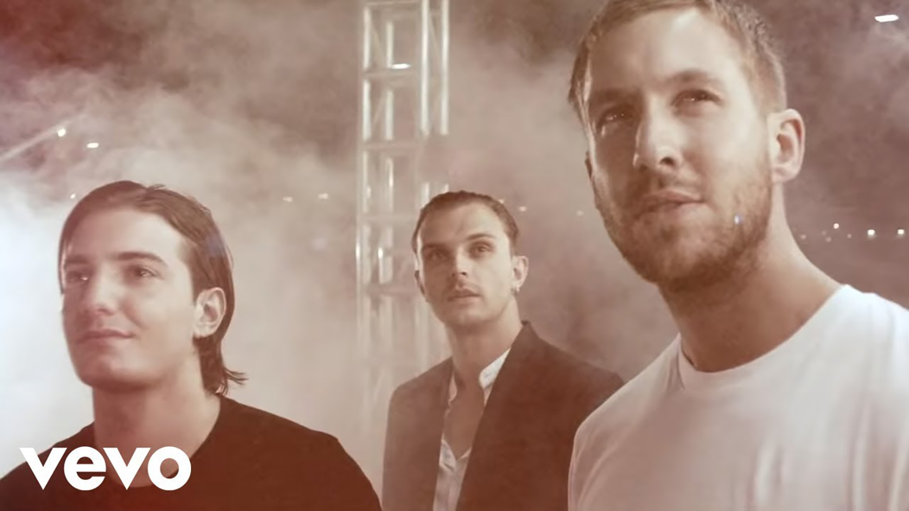 Four песня. Alesso & Calvin Harris. Кельвин Харрис и хертс. Alesso & Calvin Harris feat. Hurts. Hurts и Calvin Harris.