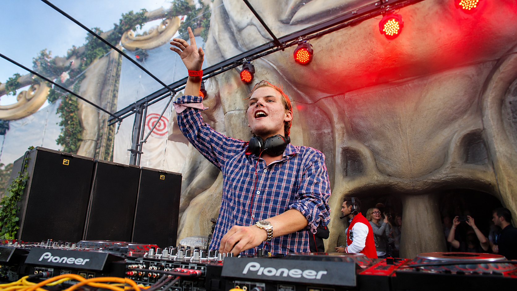 Avicii performing at Tomorrowland in 2011 during his MainStage debut